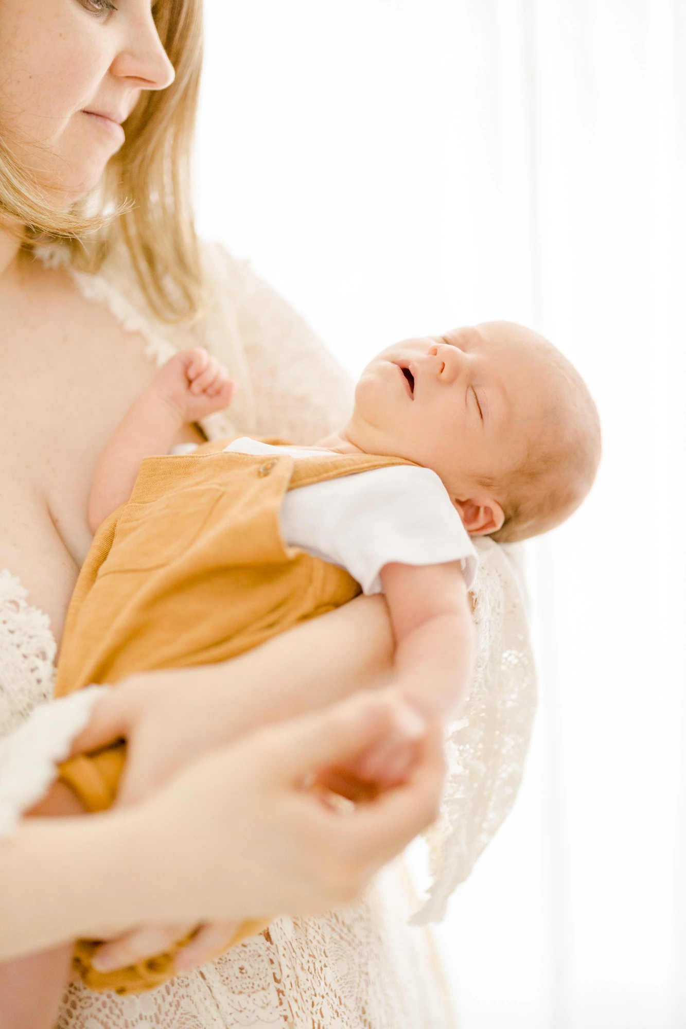 bonheur enfant robe sourire amour